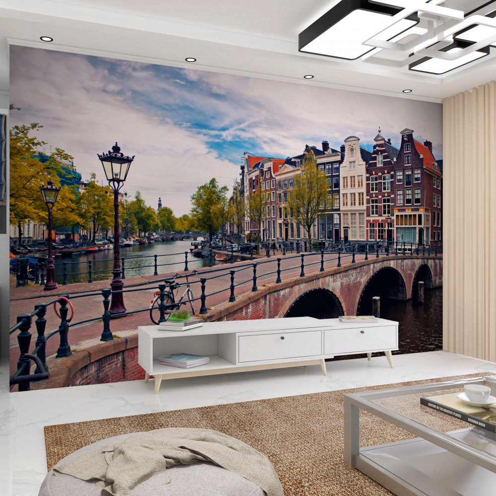 Fototapeta most nad kanałem w Amsterdamie