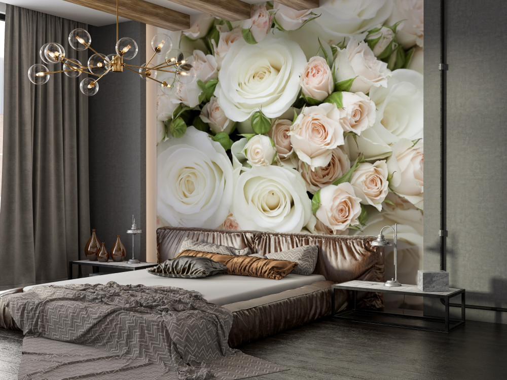 Fototapeta białe róże z beżowym sprayem w bukiecie