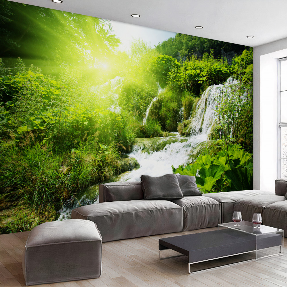 Fototapeta tajemniczy górski wodospad w lesie