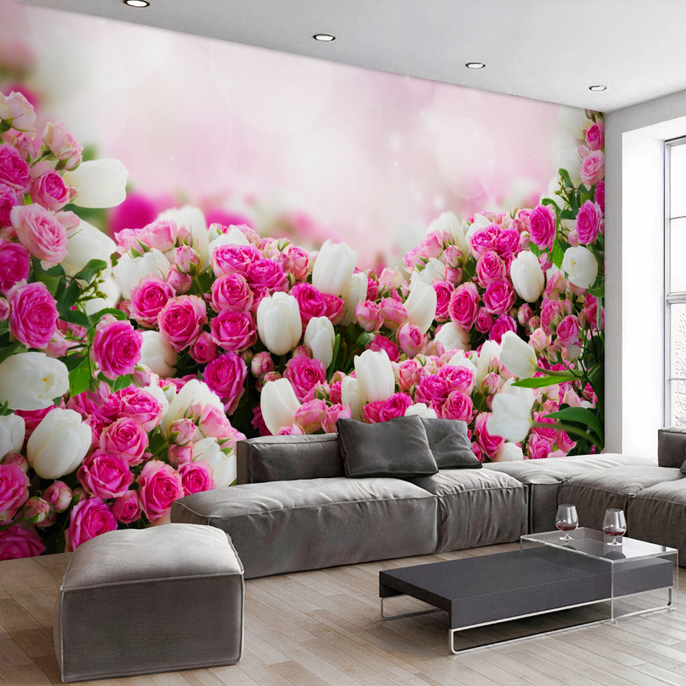 Fototapeta białe tulipany i różowe róże