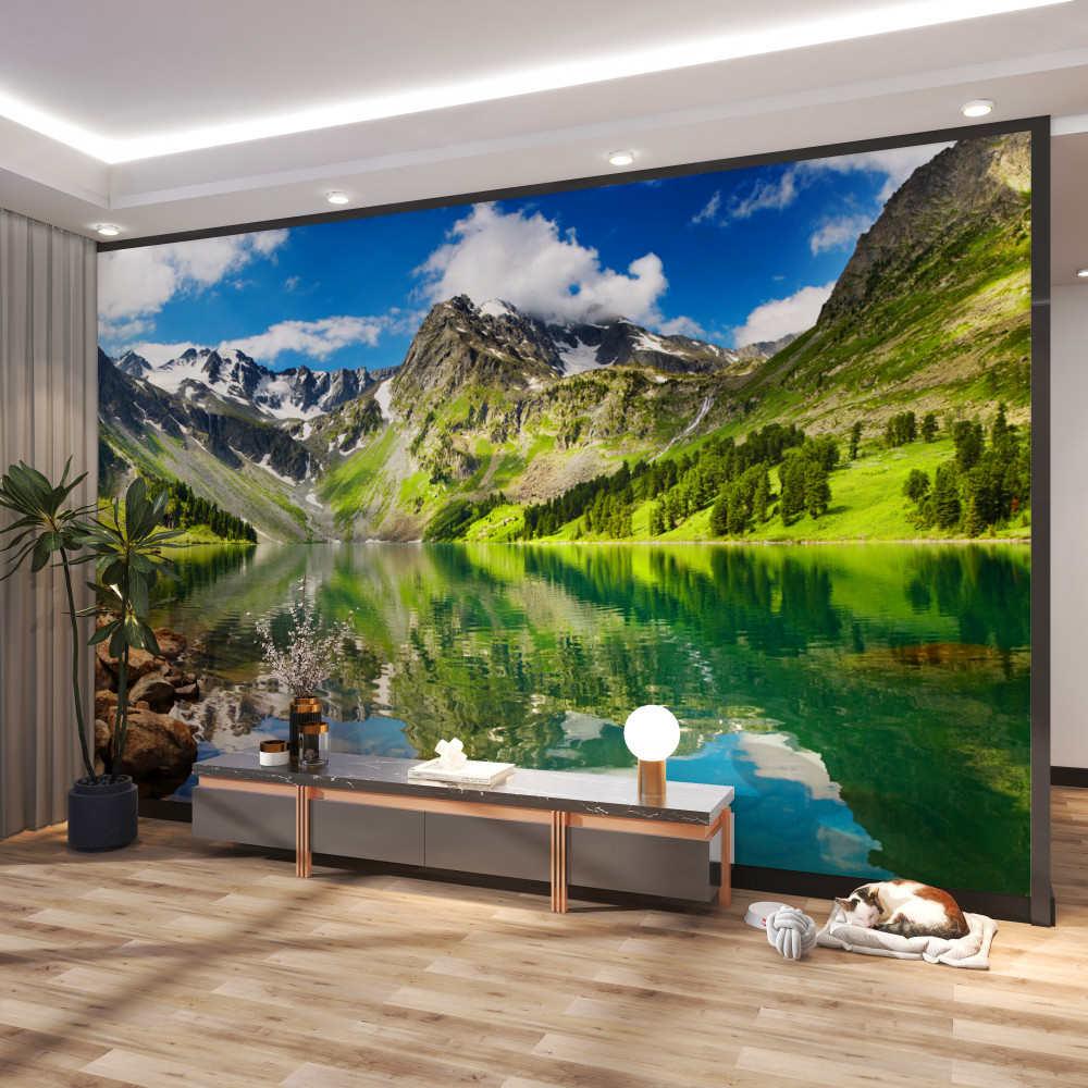 Fototapeta spokojne wody górskiego jeziora w letni dzień