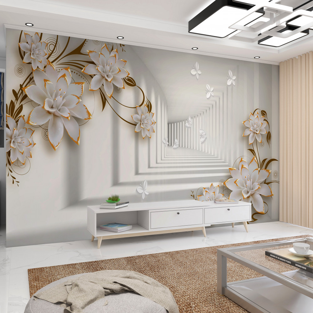 Fototapeta długi biały korytarz i biało-złote kwiaty