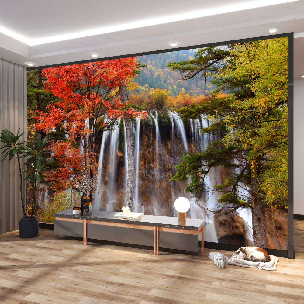 Fototapeta jesienny las w pobliżu dużego wodospadu