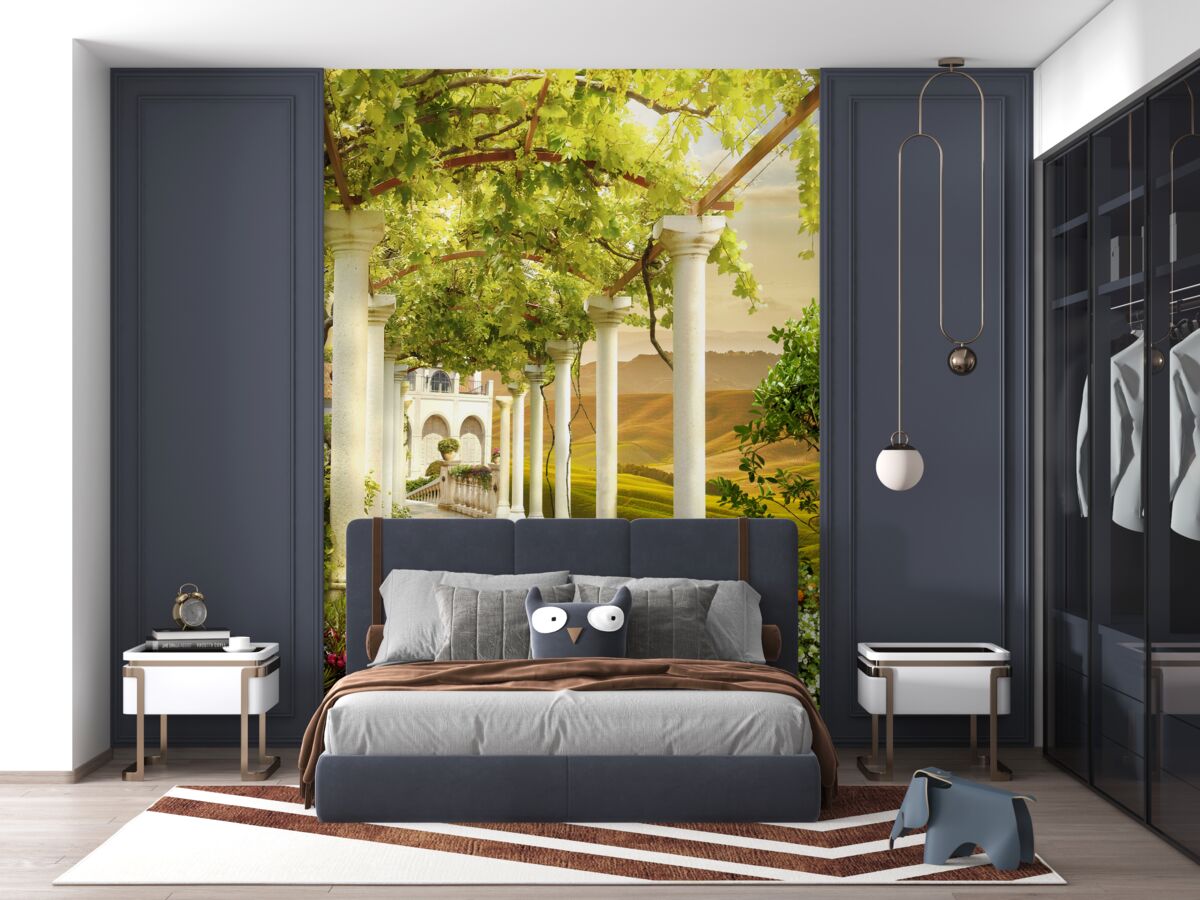 Fototapeta winnica wije się nad kolumnami