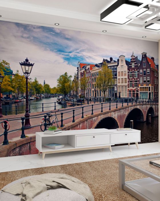 Fototapeta most nad kanałem w Amsterdamie