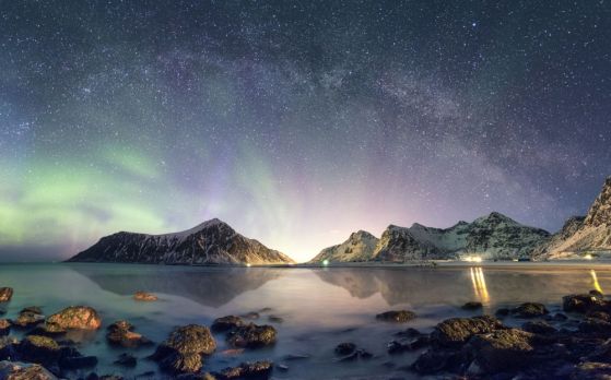 Fototapeta gwiaździsta noc i zorza polarna