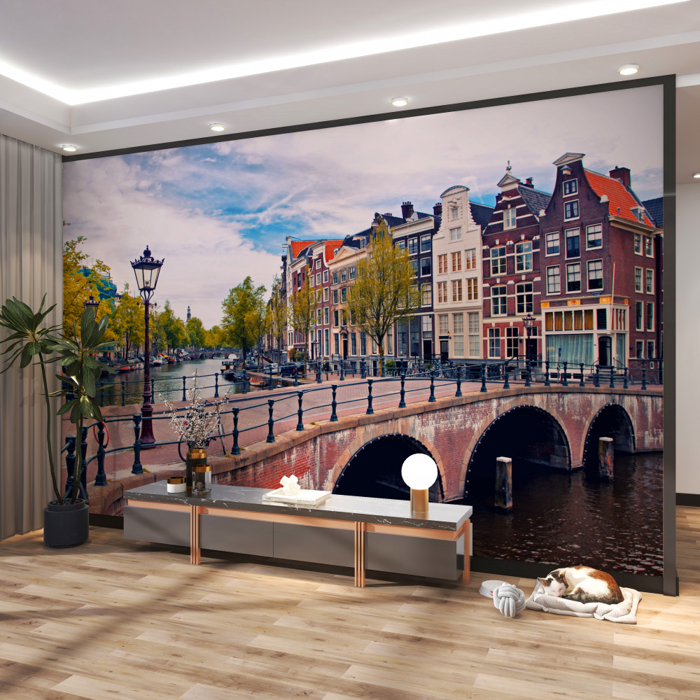 Fototapeta most nad kanałem w Amsterdamie