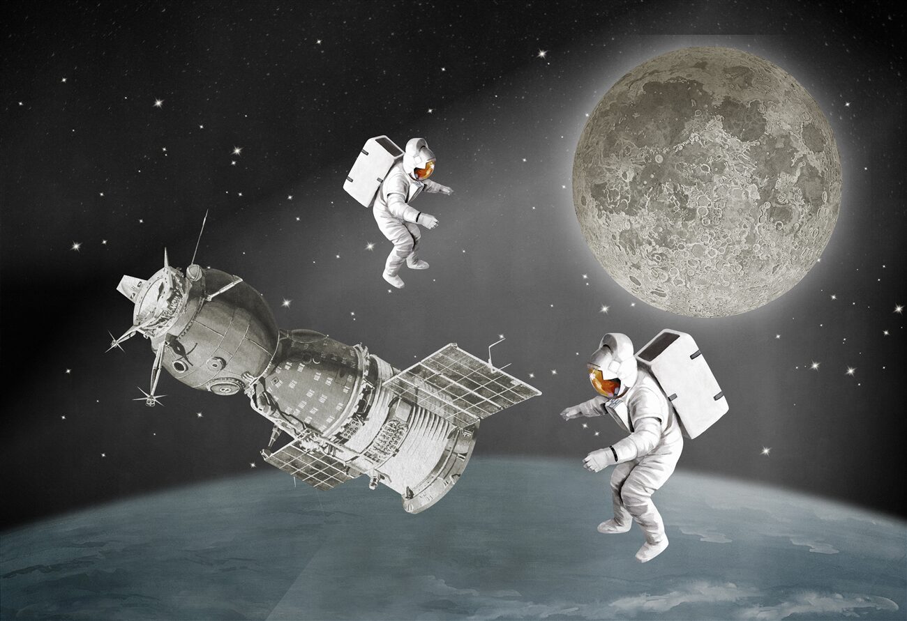 Fototapeta Astronauci w przestrzeni satelitarnej